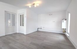 Spațiu de închiriat în zona Cetate - Piata, 15 mp