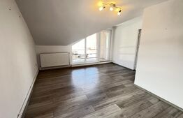 Spațiu de închiriat în zona Cetate - Piata, 15 mp