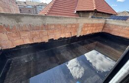 Apartament 3 camere , 101 mp , Scara interioară si Terasa , Zona - Cetate 