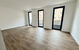 Apartament 3 camere , 101 mp , Scara interioară si Terasa , Zona - Cetate 