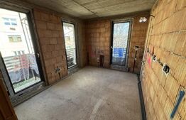 Apartament 3 camere , 101 mp , Scara interioară si Terasa , Zona - Cetate 