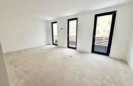 Apartament 3 camere , 101 mp , Scara interioară si Terasa , Zona - Cetate 