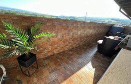 Apartament cu 3 camere, 101 mp, in complex rezidential, Cetatec complet mobilat