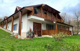 Casa deosebita cu 5 dormitoare, 115 mp, teren 2300 mp, zona Schit