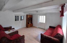 Casa individuala cu 3 camere, 217 mp utili,2000 mp teren,Intregalde