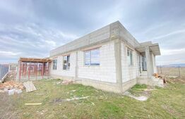 Casa individuala la cheie cu 3 dormitoare,2 bai,141mp