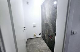 Apartament cu 3 camere,decomandat,68 mp,bloc nou,parcare subterana, zona Centru