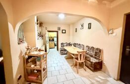 Apartament spațios cu mansardă, într-o zonă excelentă din Sebeș