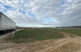 Teren extravilan de vanzare - 5707 mp - Zona 3 Poduri, Sebes-Alba