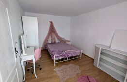 Casa de vanzare, cu 4 camere, 140 mp, zona Cetate