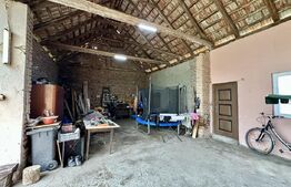 Casa individuala 3 camere,cu ANEXE,teren 2769 mp,TOTOI