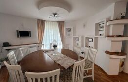 Reședință impunătoare, 6 camere, 430 mp și un teren de 730 mp, zona Cetate