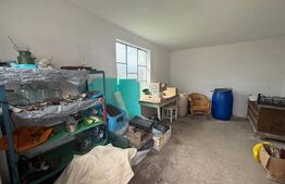 Casa de individuala, 4 camere,  teren 1900mp - Zona Unirea 