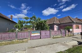 Casa de individuala, 4 camere,  teren 1900mp - Zona Unirea 