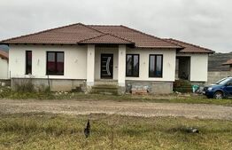 Casa individuala 4 camere, 105 mp utili, 500 mp teren,zona Sard