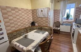 Apartament cu 3 camere, 70 mp, zona Ampoi 2