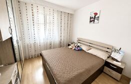 Apartament cu 2 camere, baie cu geam, etaj 3, zona Cetate