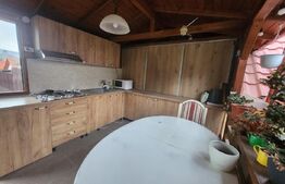 Casa individuala,cu 4 camere,200 mp utili,500 mp teren,Blaj