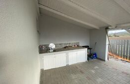 Casa de vanzare, cu 3 camere, 106 mp +2800  mp teren, zona Benic