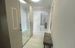Apartament ultracentral de vânzare , 2 camere -renovat complet 