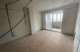 Apartament de vânzare - Semifinisat - Zona Centrală