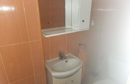 Apartament 3 camere, Semifinisat, Zona Centrală