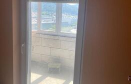 Apartament de vanzare - Semifinisat - Zona Centrala 