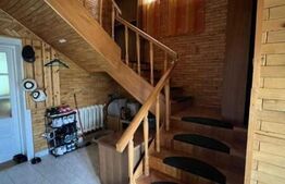 Casa individuala de inchiriat, cu 5 camere, 250 mp, zona Cetate