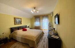 Casă de vanzare, 4 camere, 636 mp teren util ,zona centrală 