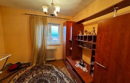 Apartament de vanzare cu 3 camere, 80 mp, zona Caroline Alba Iulia