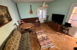 Casa de vanzare cu 5 camere, 250 mp, zona Cetate