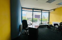 Spațiu Birouri de Vânzare, 158 mp, zona Tribunal