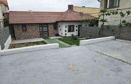 Casă cochetă cu curte, de inchiriat, cu 2 camere, 65 mp, zona Cetate