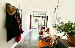 Casa doua corpuri 1000mp teren toate utilitaiile in Lancram