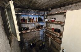 Casă de vânzare în Cugir – 2 construcții, ideală pentru familie sau investiție!