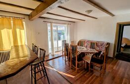 Apartament cu 2 camere, zona cetate.