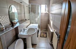 Apartament cu 2 camere, zona cetate.