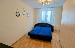 Apartament de vanzare, cu 3 camere, 63 mp, zona cetate.