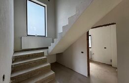 Casă individuală de vanzare, cu 4 camere, 120 mp, zona Micești partea stangă