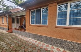 Casa individuala cu 3 camere,110 mp utili,500 mp teren