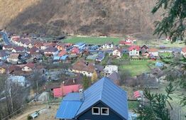 Casa de vacanta cu 4 camere,90 mp utili,800 mp teren,Transalpina