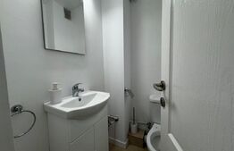 Apartament de inchiriat, cu 3 camere, 72 mp, zona Cetate