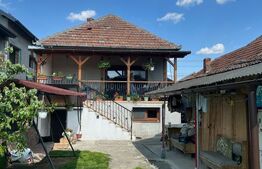 Casă de vânzare cu 3 camere, 550 mp, zona Marasesti 