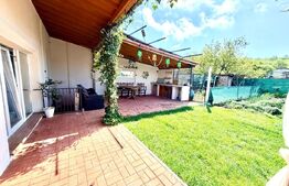 Casă cu 2 camere,panouri fotovoltaice,curte de 275 mp, liniște și confort, Totoi