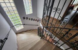 Casa individuala cu 5 camere,200 mp utili,zona centrala Aiud