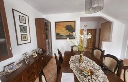 Casa individuala cu 5 camere,200 mp utili,zona centrala Aiud