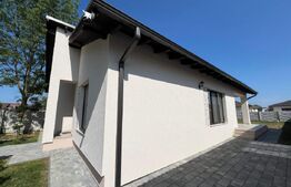 Casă modernă cu 4 camere, 99 mp, zona Micesti