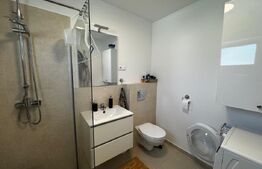 Casă înșiruită cu 4 camere, 3 băi, zona Dealul Furcilor