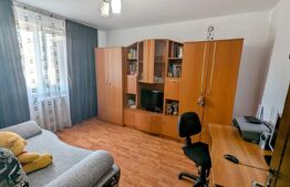 Apartament, 2 camere, decomandat, et. intermediar.