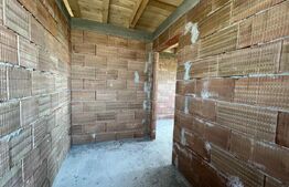 Casă nouă cu design modern, 4 camere cu potențial imens de personalizare